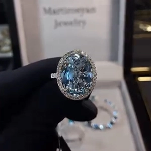 mj_insta_1_300x300